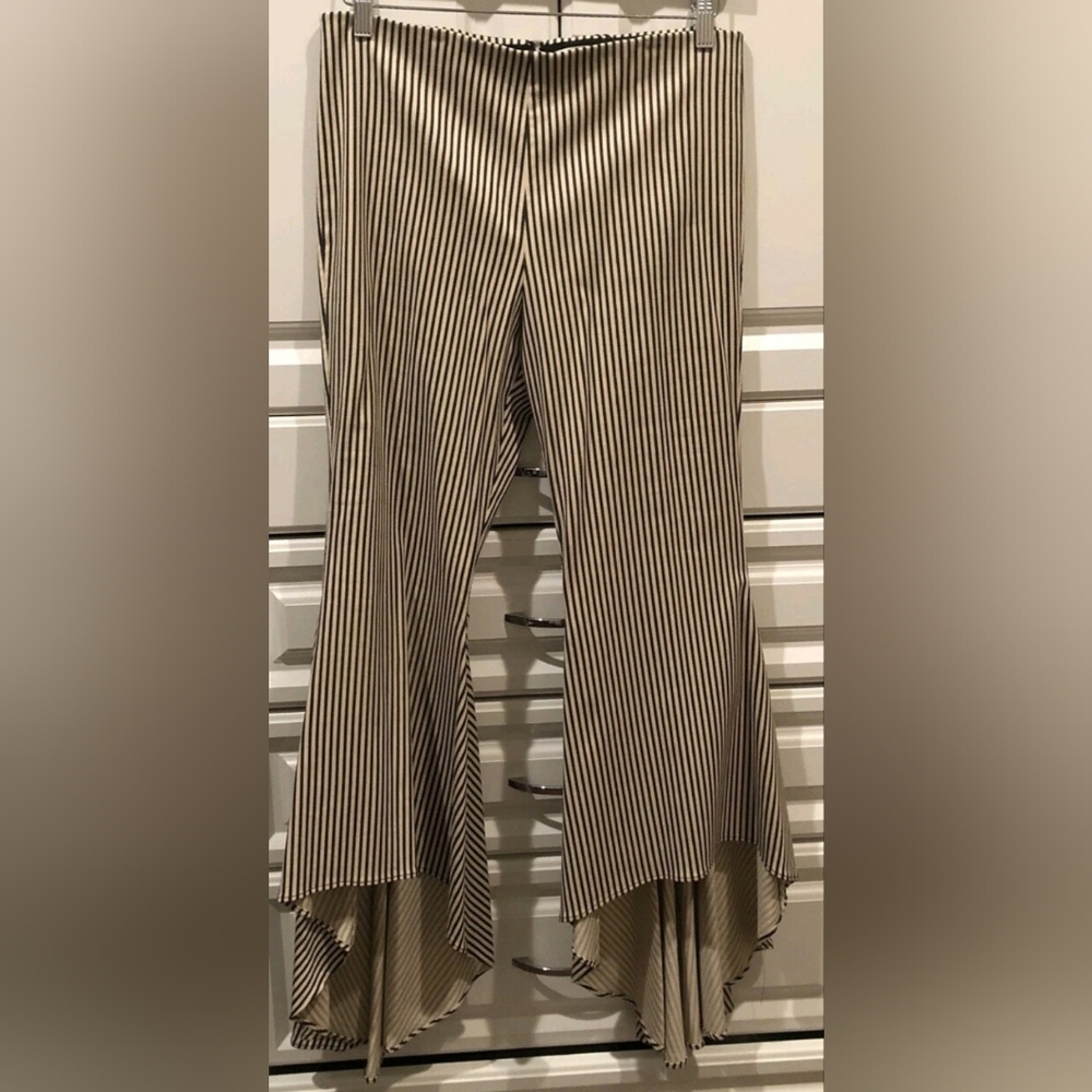 Alice + OliviaJinny Striped High/Low Flared Pants Size 4 - Picture 7 of 9